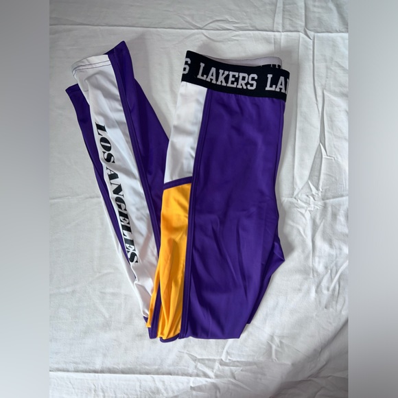 NBA Pants - NBA Women’s LA LAKERS Leggings _ Size L